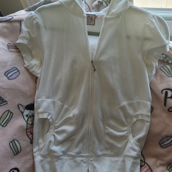Juicy Couture Tops - Vintage White Terry Cloth Short Sleeve Hooded Zip Up